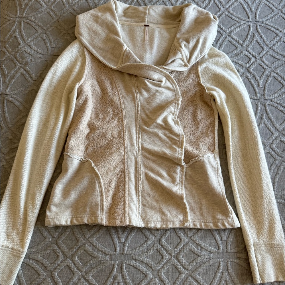Women’s Free People Wrap Cardigan With Lace Insert Size M